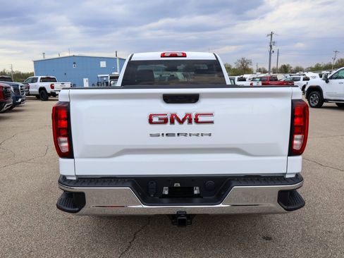 New 2026 GMC Sierra 1500 Pro image 3
