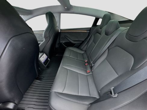 Used 2025 Tesla Model 3 Performance AWD/4WD image 16