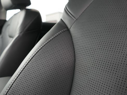 New 2026 Kia Sorento S FWD image 11