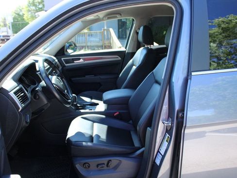 Used 2019 Volkswagen Atlas SE FWD image 13