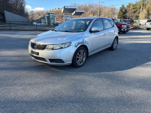 Used 2012 Kia Forte EX image 3