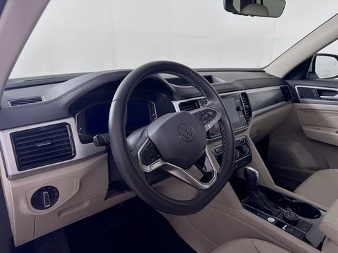 Certified 2023 Volkswagen Atlas SE AWD/4WD image 4