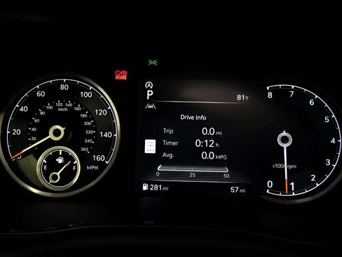 Used 2025 Genesis GV70 3.5T Sport w/ Sport Advanced Package AWD/4WD image 30
