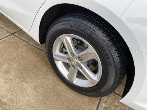 Used 2024 Chevrolet Malibu LT image 29