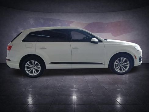 Used 2019 Audi Q7 2.0T Premium w/ Convenience Package AWD/4WD image 6
