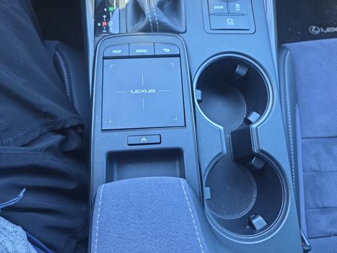 Used 2022 Lexus IS 500 image 48