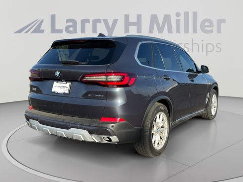 Used 2021 BMW X5 xDrive45e w/ Premium Package AWD/4WD image 5