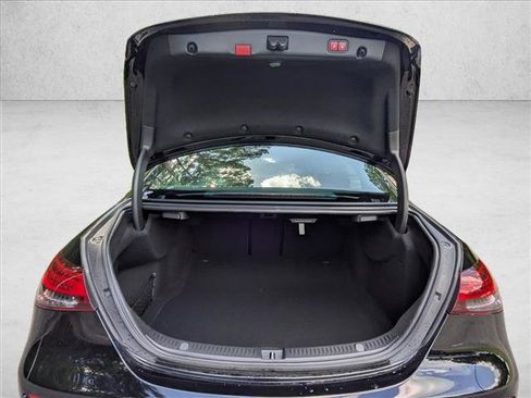 Used 2021 Mercedes-Benz E 350 Sedan image 6