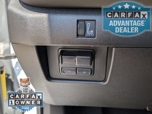 Used 2024 Chevrolet Colorado Z71 w/ Z71 Convenience Package 2 AWD/4WD image 15