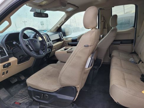 Used 2015 Ford F150 XLT w/ Equipment Group 302A Luxury image 8