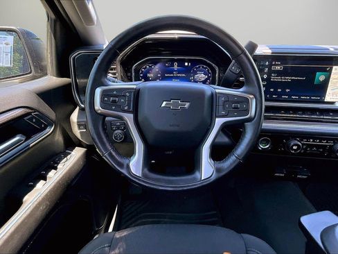 Used 2023 Chevrolet Silverado 1500 RST AWD/4WD image 11