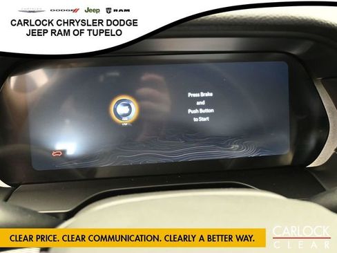 New 2025 Jeep Grand Cherokee Altitude image 16