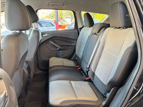 Used 2015 Ford Escape SE w/ Equipment Group 201A image 20