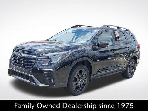 Certified 2025 Subaru Ascent Bronze Edition AWD/4WD image 3