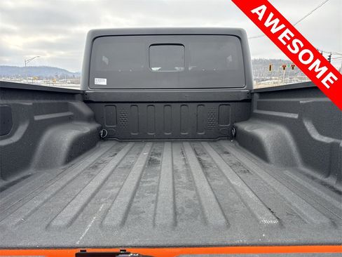 Used 2025 Jeep Gladiator Mojave image 22