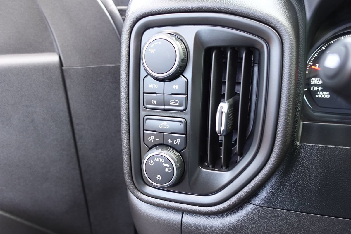 Used 2024 Chevrolet Silverado 1500 Custom w/ LPO, Dark Essentials Package AWD/4WD image 53