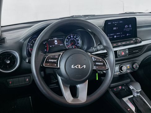 Used 2024 Kia Forte LXS image 18