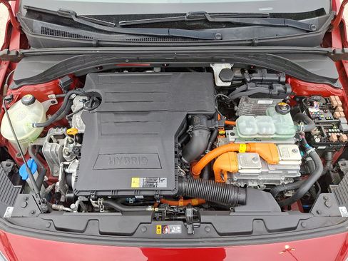 Used 2020 Hyundai Ioniq Limited image 31