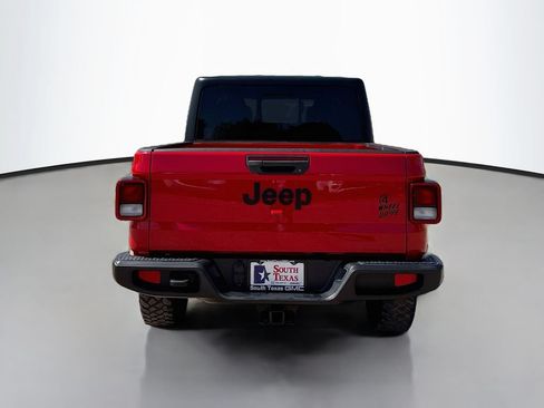 Used 2023 Jeep Gladiator Sport AWD/4WD image 6