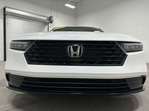 Used 2024 Honda Accord Sport image 10