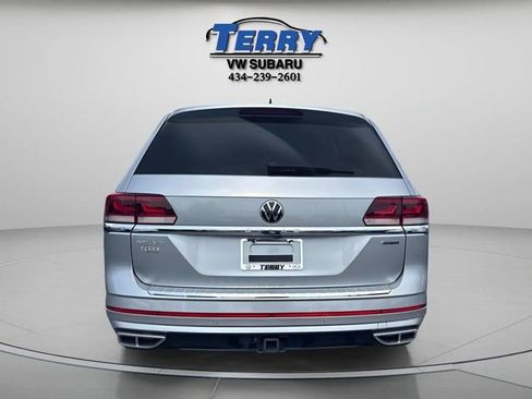 Used 2023 Volkswagen Atlas SEL Premium AWD/4WD image 4