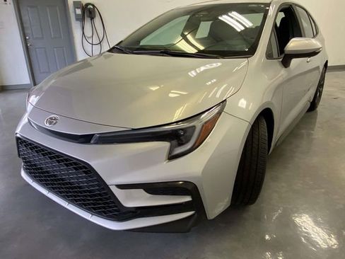 Certified 2023 Toyota Corolla SE image 7