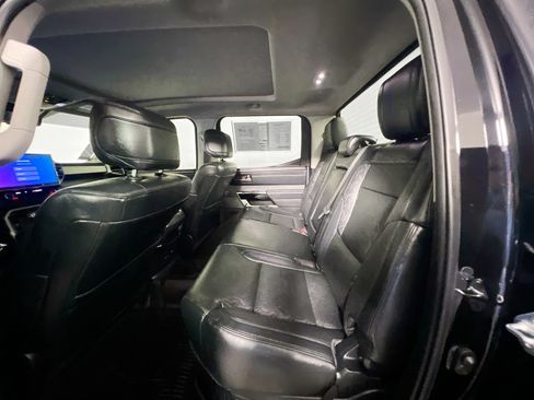 Used 2024 Toyota Tundra Limited image 29