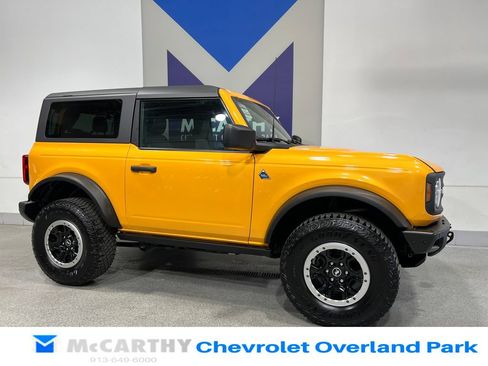 Used 2021 Ford Bronco Black Diamond w/ Sasquatch Package AWD/4WD image 3
