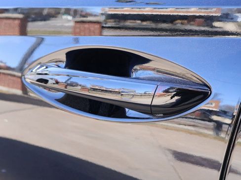 Used 2025 Hyundai Sonata Limited image 21