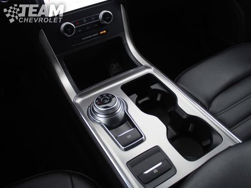 Used 2022 Ford Edge SEL image 18