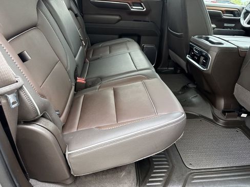 Used 2023 GMC Sierra 1500 Denali w/ Denali Reserve Package image 16