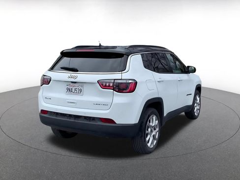 Used 2025 Jeep Compass Limited AWD/4WD image 14