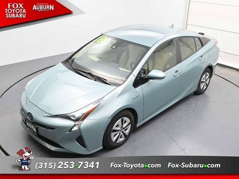 Used 2018 Toyota Prius Two image 28