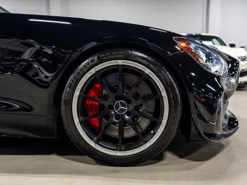 Used 2018 Mercedes-Benz AMG GT R w/ Convenience Package image 10