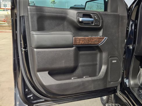 Certified 2020 GMC Sierra 1500 Denali w/ Denali Ultimate Package image 11