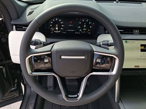 New 2026 Land Rover Discovery Sport Landmark AWD/4WD image 11