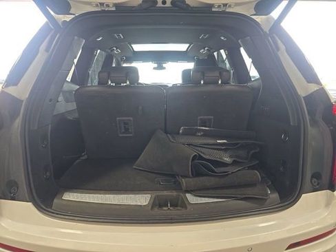 Used 2024 Cadillac XT6 Premium Luxury AWD/4WD image 18