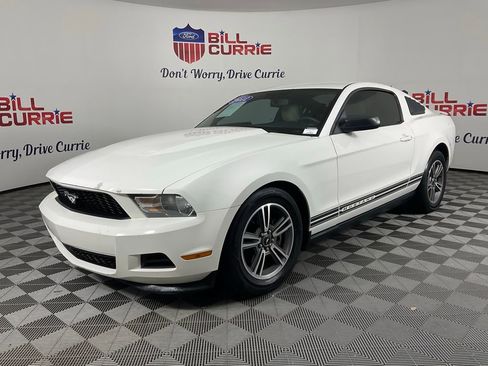 Used 2012 Ford Mustang Premium w/ Security Pkg image 7