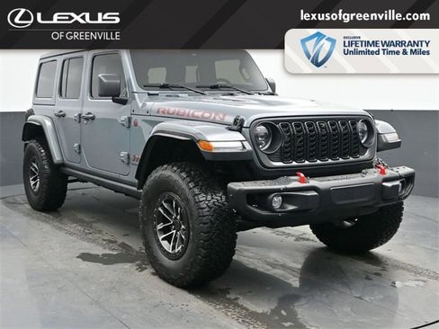 Used 2024 Jeep Wrangler Unlimited Rubicon image 2