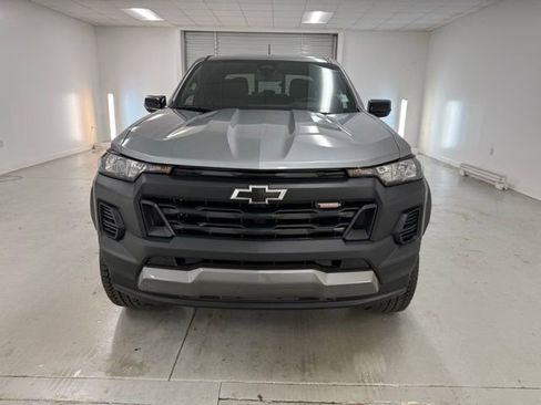 New 2025 Chevrolet Colorado Trail Boss w/ Midnight Edition image 2