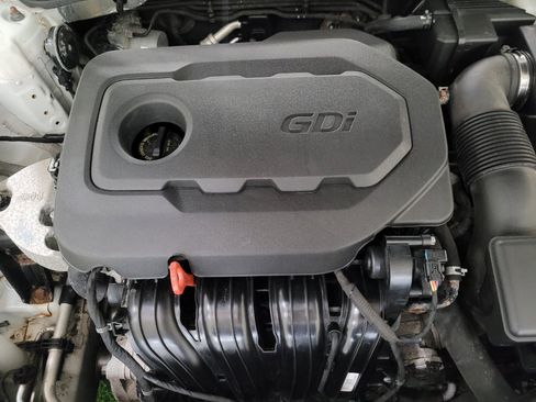 Used 2018 Kia Optima S FWD image 30