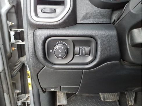Used 2019 RAM 2500 Laramie AWD/4WD image 23