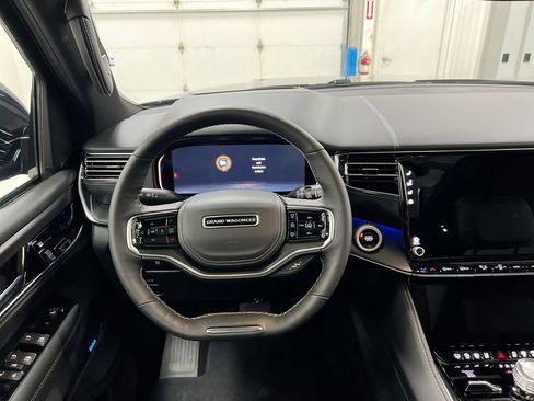New 2026 Jeep Grand Wagoneer Summit AWD/4WD image 11