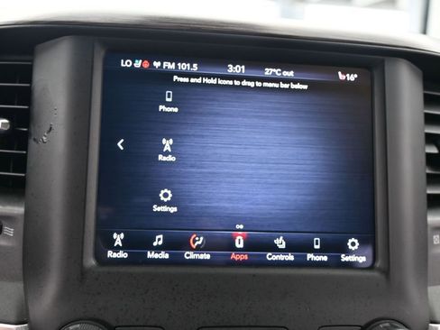 Used 2020 RAM 1500 Laramie image 22