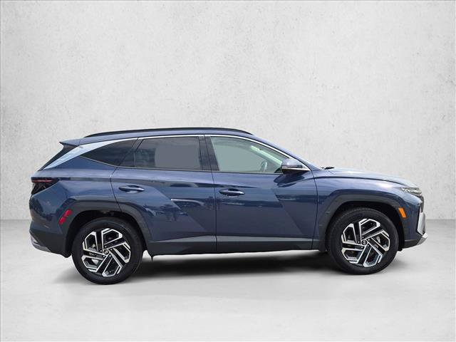 Used 2025 Hyundai Tucson Limited AWD/4WD image 4