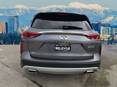 Certified 2019 INFINITI QX50 Essential w/ Premium Heat Package image 6