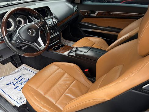 Used 2016 Mercedes-Benz E 550 Coupe w/ Premium 2 Package image 19