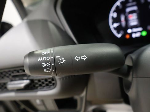 Used 2025 Honda HR-V LX image 36