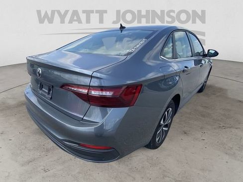 Used 2024 Volkswagen Jetta S FWD image 9