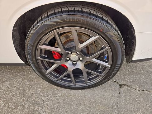 Used 2019 Dodge Challenger R/T Scat Pack w/ Shaker Package RWD image 23